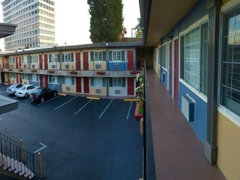 The Catrina Hotel サンマテオ エクステリア 写真